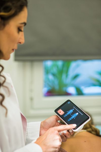 Margarita Moustaki_μελάνωμα_πως γίνεται η διάγνωση